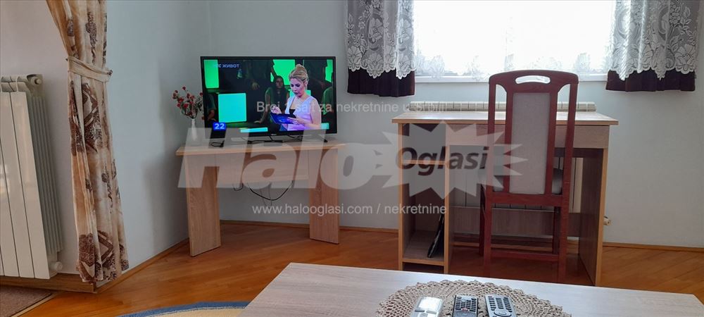 Једнособан стан у Земуну — 4