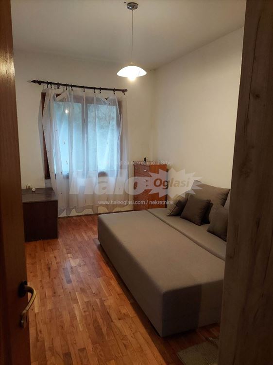 Стан 65 м2 Земун Гардошка, 450 Е — 9