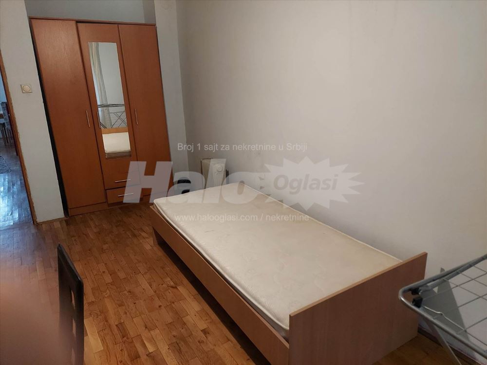 Стан 65 м2 Земун Гардошка, 450 Е — 13