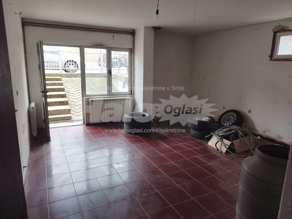  Prodaje se kuća u Batajnici – ul. Milice Rakić — 6