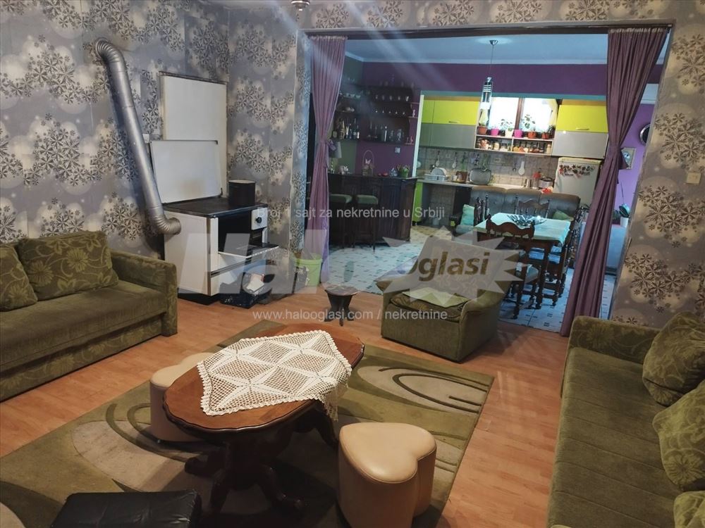  Prodaje se kuća u Batajnici – ul. Milice Rakić — 8