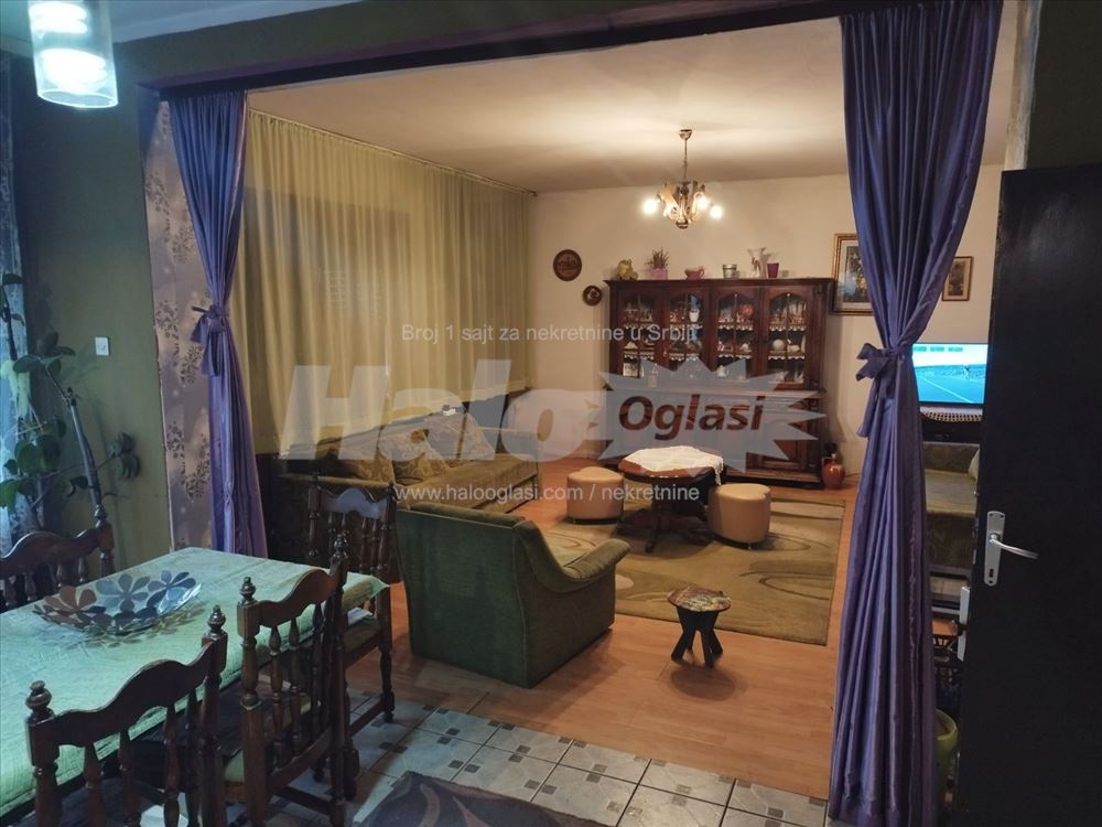  Prodaje se kuća u Batajnici – ul. Milice Rakić — 9