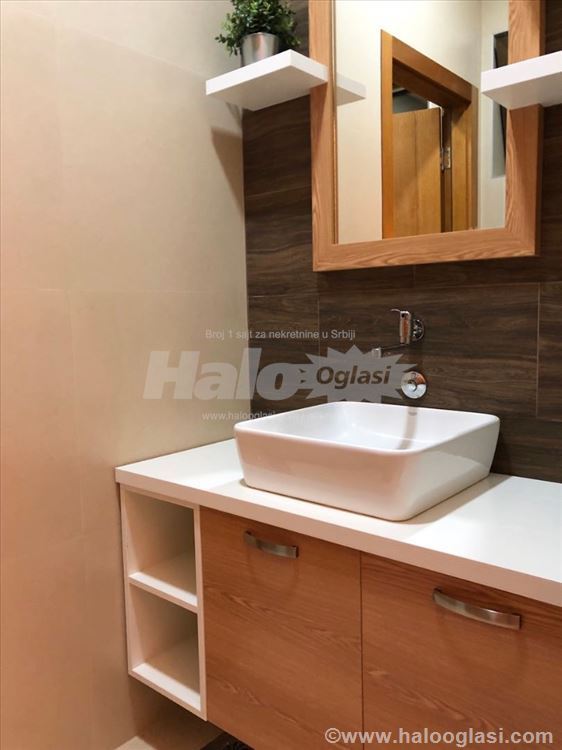 * VLASNIK * LUX Poslovni prostor 100m2 — 6