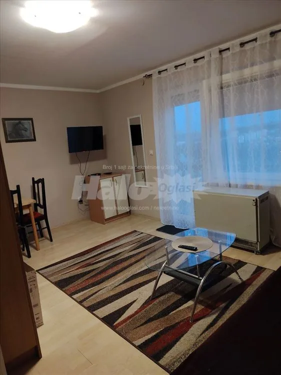 0,5 garsonjera 25m2,vlasnik — 2