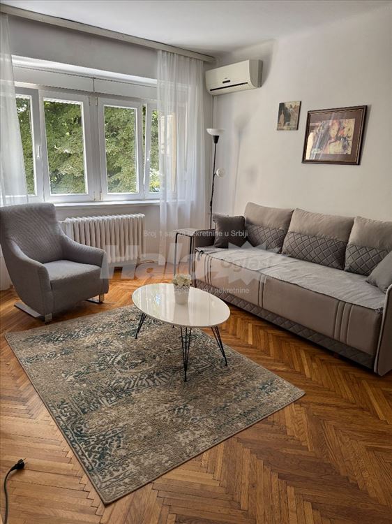 1.0 stan za izdavanje Novi Beograd Paviljoni — 6