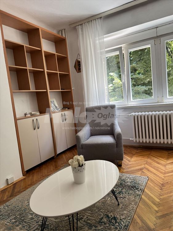 1.0 stan za izdavanje Novi Beograd Paviljoni — 8