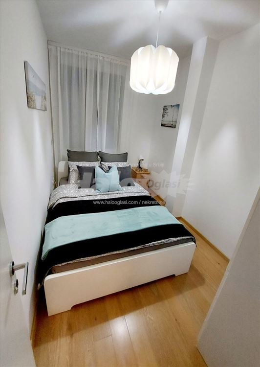 1.5 lux opremljen stan, novogradnja — 3