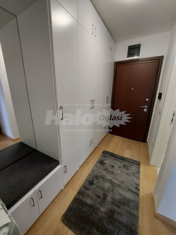 1.5 lux opremljen stan, novogradnja — 12