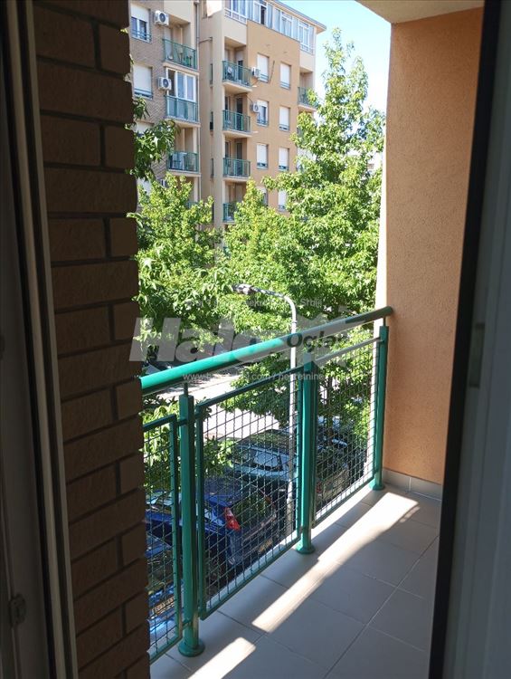 1.5 Stan , naselje Stepa Stepanović — 12