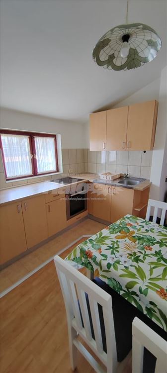 1,5 stan Zemun Karla Soprona — 2