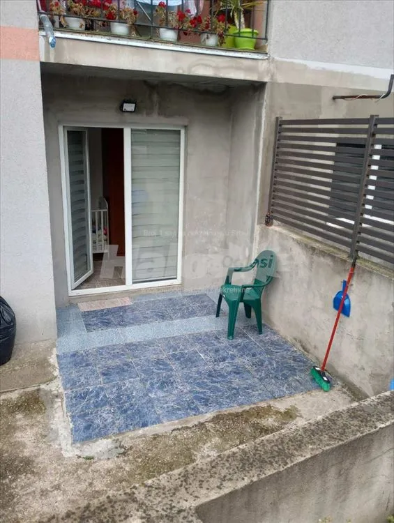 1 garsonjera — 7
