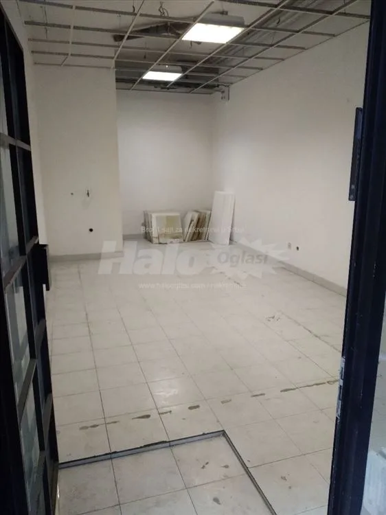 1 ili 2 lokala na Kanarevom brdu — 6