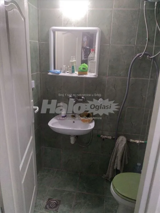 1 ili 2 lokala na Kanarevom brdu — 8