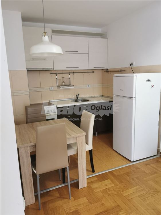 1.0 stan / Crveni Krst / 34m2 — 7