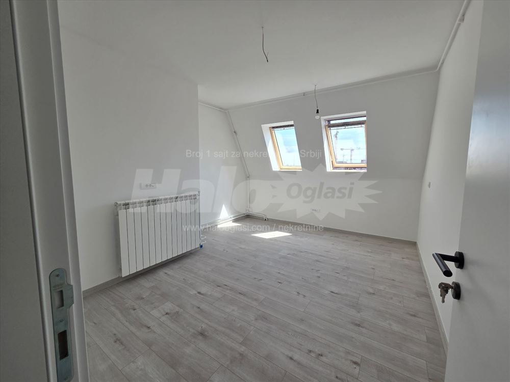 100% renovated 3bed riverside, half/fully furn. — 10