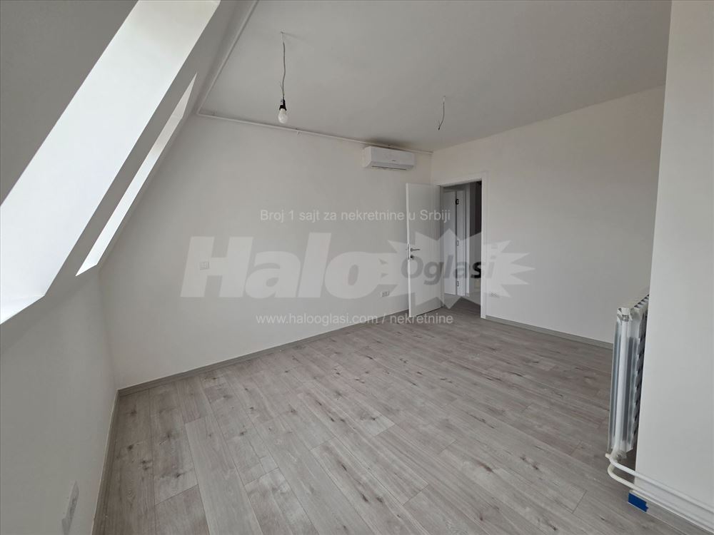 100% renovated 3bed riverside, half/fully furn. — 11