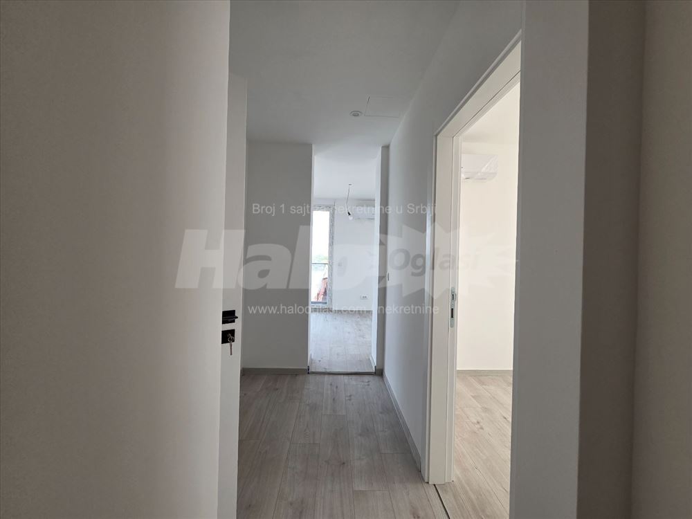 100% renovated 3bed riverside, half/fully furn. — 12