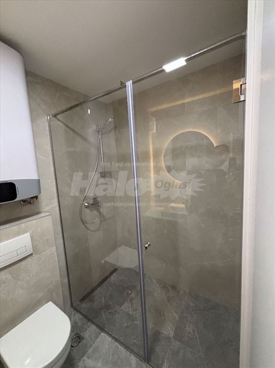 120m2 cetvorosoban stan sa 4 garaze — 8