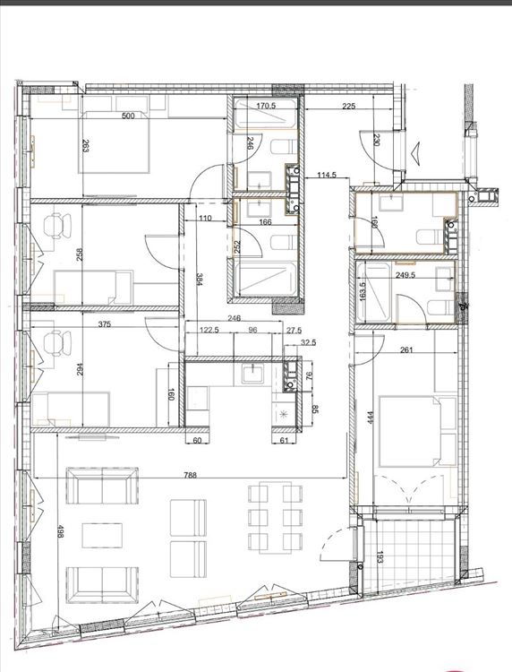 120m2 cetvorosoban stan sa 4 garaze — 14