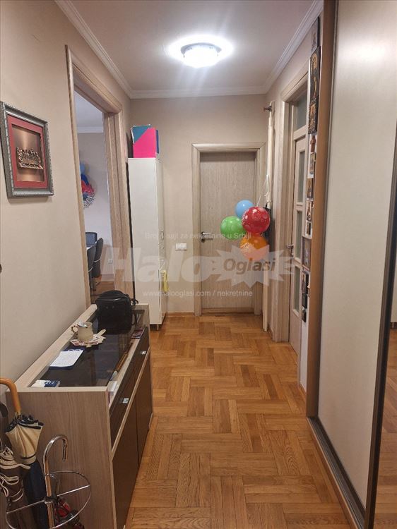 Prodaja stana od 132 m2 u bloku 21 — 3