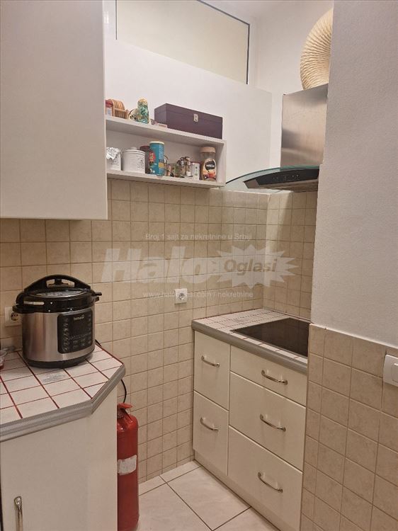 Prodaja stana od 132 m2 u bloku 21 — 6