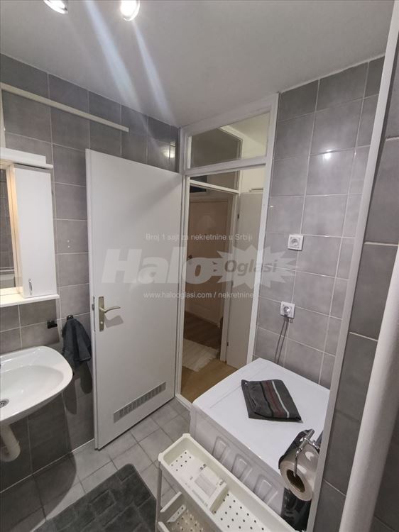1.5 47m2 Kompletno namešten stan Bežanijska Kosa — 8