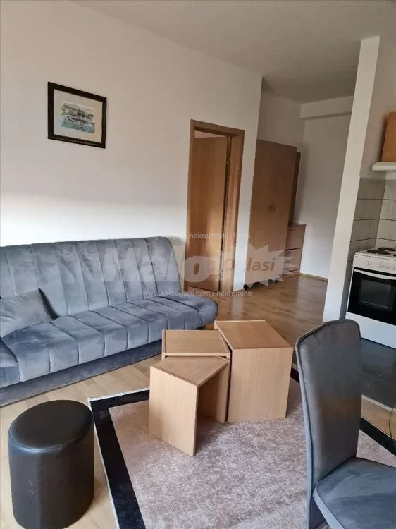 1.5 Namesten Petlovo Brdo sa troskovima — 6