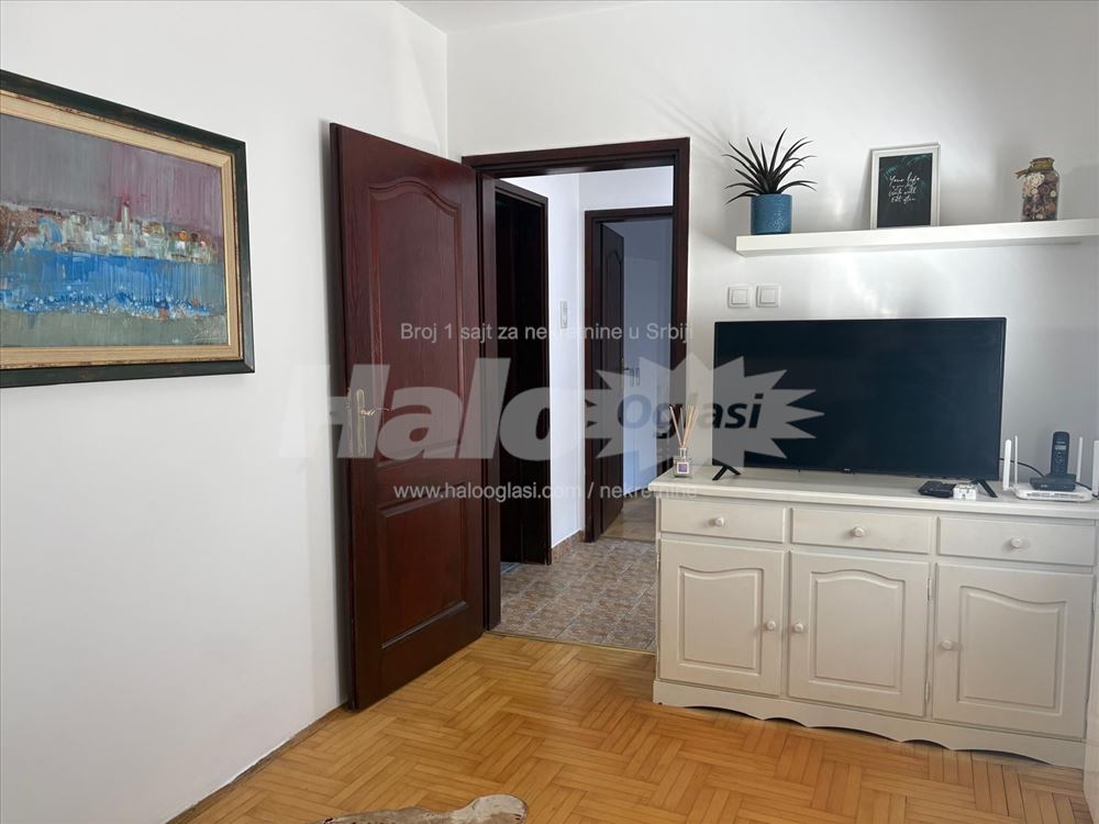 1.5 soban stan u Sumicama,UKLJUCEN infostan — 7