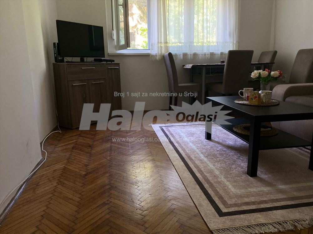 1.5 stan Bele vode — 11