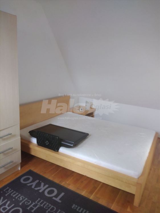 2.0 duplex 47 kvm, osuncan, Vojvode Vlahovica — 10