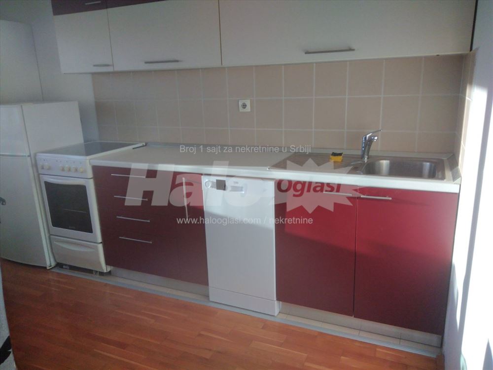 2.0 duplex 47 kvm, osuncan, Vojvode Vlahovica — 14