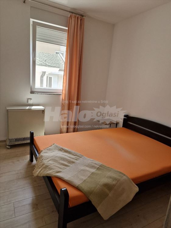 2,0 namešten stan, Zemun Prvomajska — 6