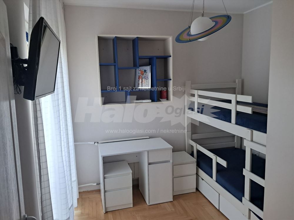 2.5 stan kod gradske bolnice — 6