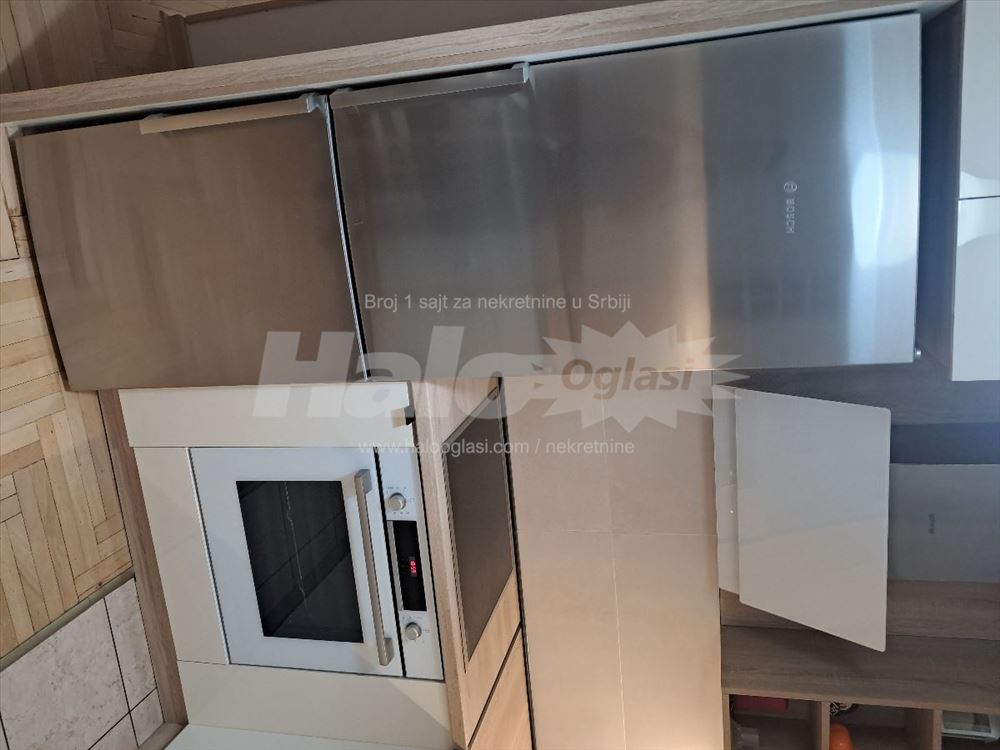 2.5 stan kod gradske bolnice — 10