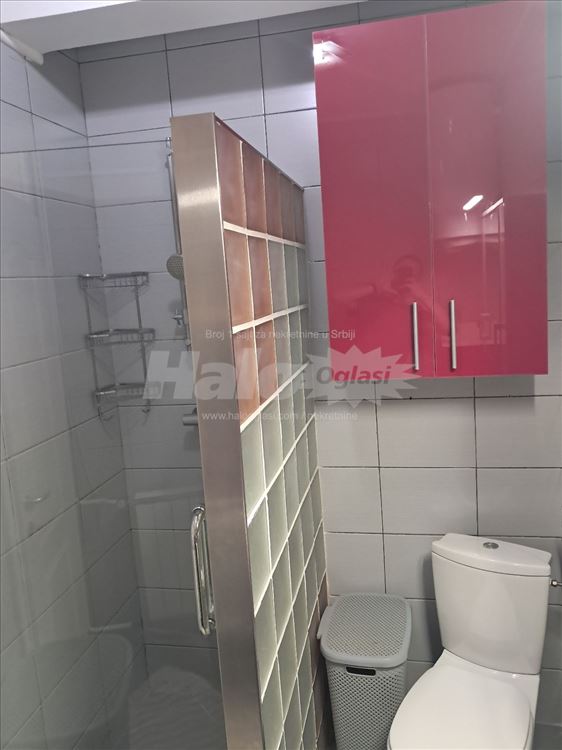 2.5 stan kod gradske bolnice — 12