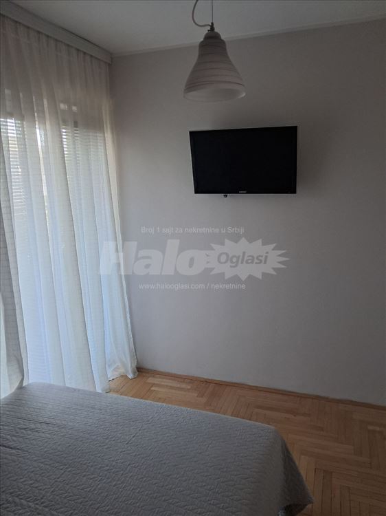 2.5 stan kod gradske bolnice — 15