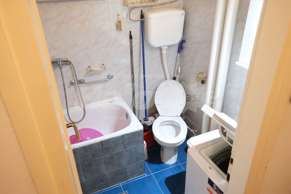 2.0 42m2 4. Sprat Blok 1 Fontana Južno Orjentisan — 13