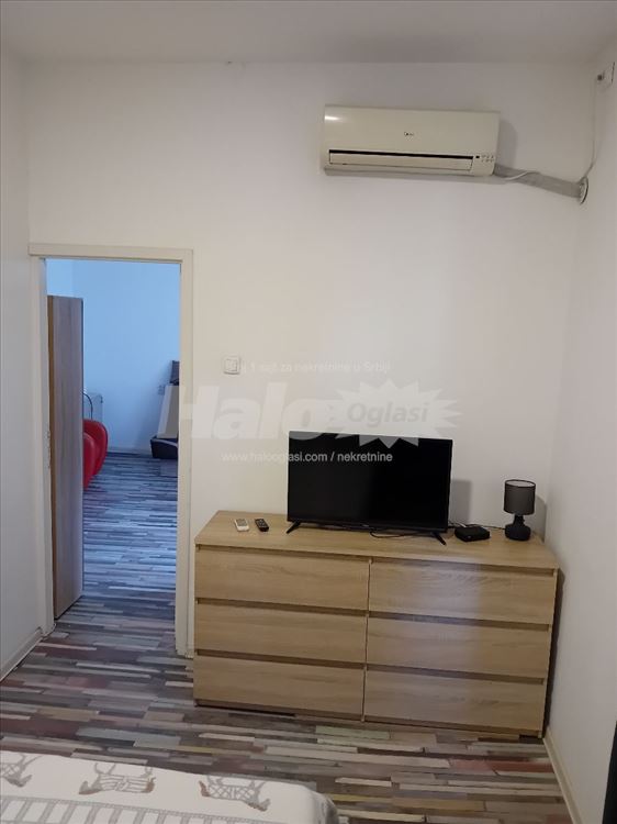 2.0 Centar Izuzetan Luks Renoviran Useljiv odmah — 6