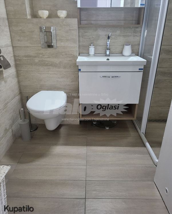2.0 stan sa prelepim pogledom - Filmski grad — 3