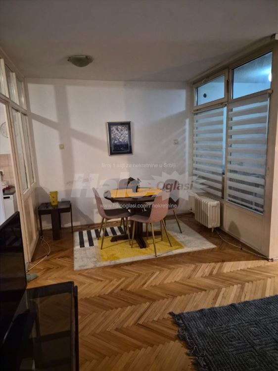 2,0 Stan,Zemun,Makedonska — 3