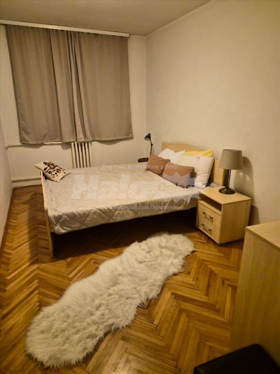 2,0 Stan,Zemun,Makedonska — 6
