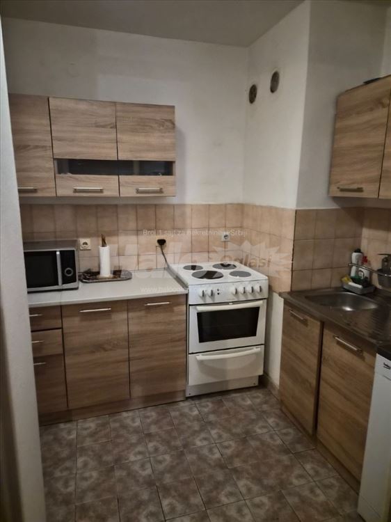 2,0 Stan,Zemun,Makedonska — 9