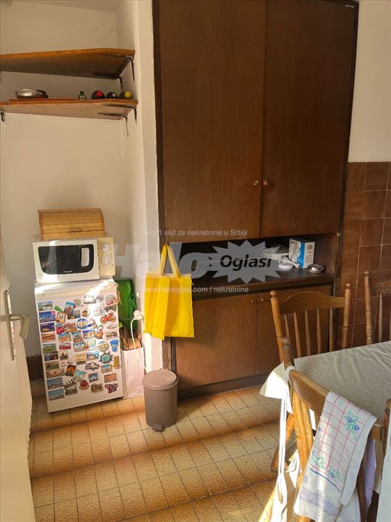 2.0 Vrаčar, Hadži Ruvimova — 9