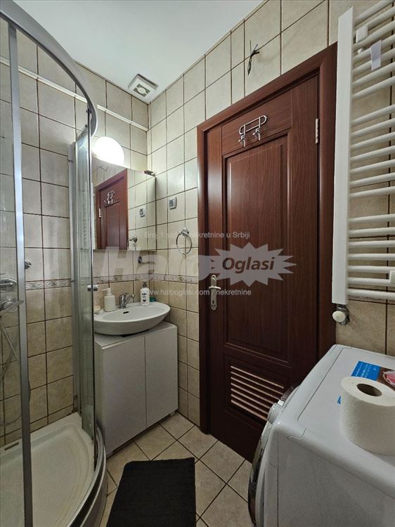 2.5 Lion,sjajna lokacija,infostan u ceni - vlasnik — 5