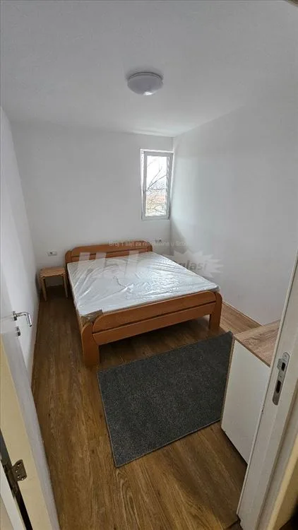 2.5 Rakovica . Izdaje se namešten stan– 51m² — 2