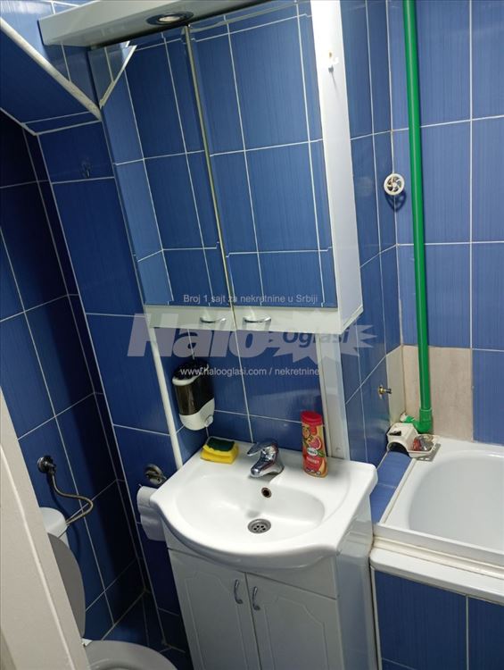 2.5 soban stan Cvetkova pijaca — 5