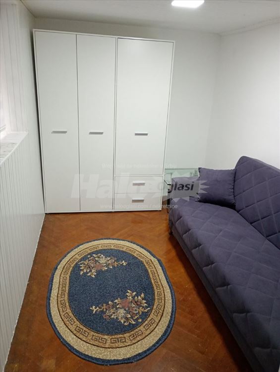 2.5 soban stan Cvetkova pijaca — 12