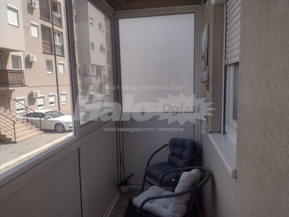 2.5 Stan Vojvode Vlahovica, parking mesto — 7