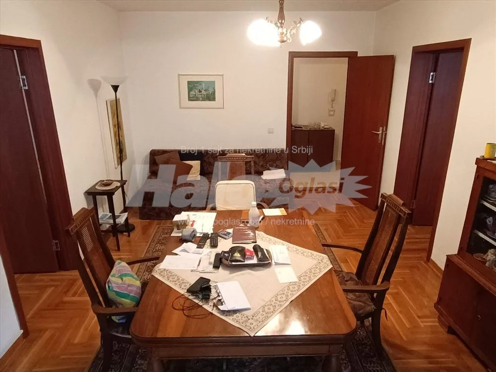 3.0 Marka Oreškovića, Blizu Bulevara, Đeram pijaca — 7