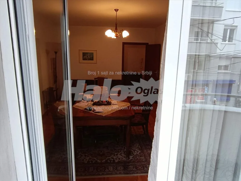 3.0 Marka Oreškovića, Blizu Bulevara, Đeram pijaca — 8